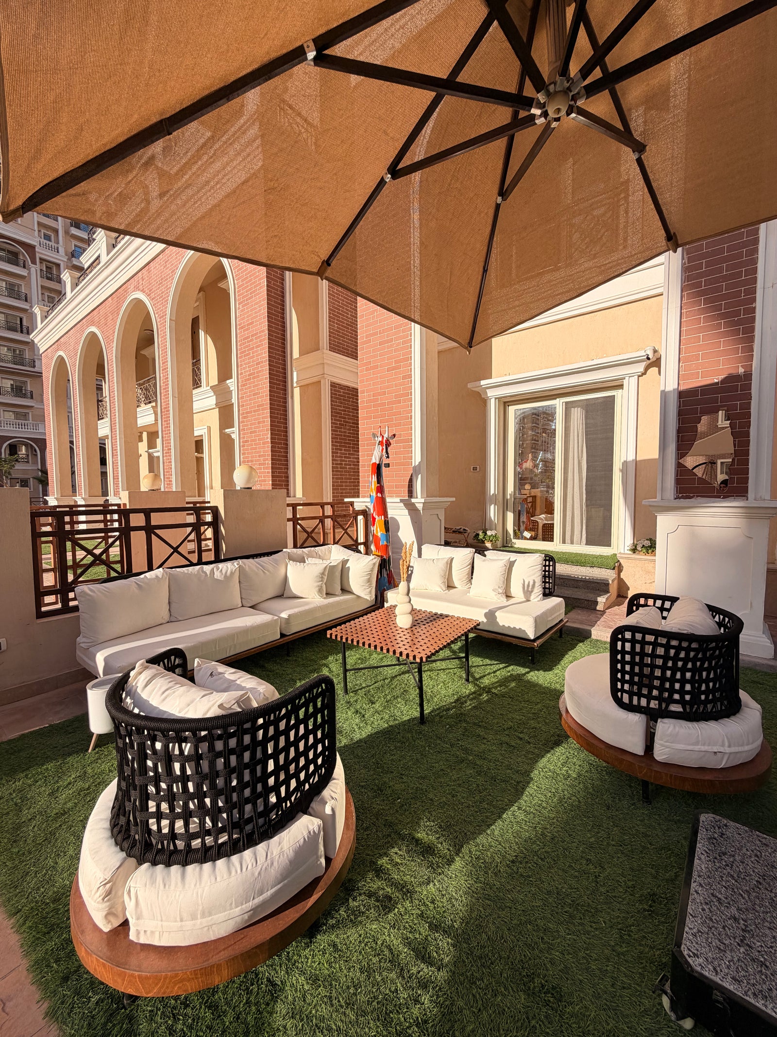 Premium Outdoor Sofa Set - صورة 2