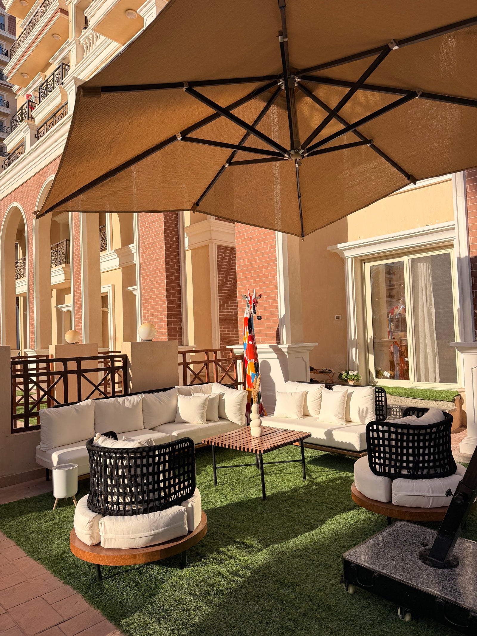Premium Outdoor Sofa Set - صورة 3