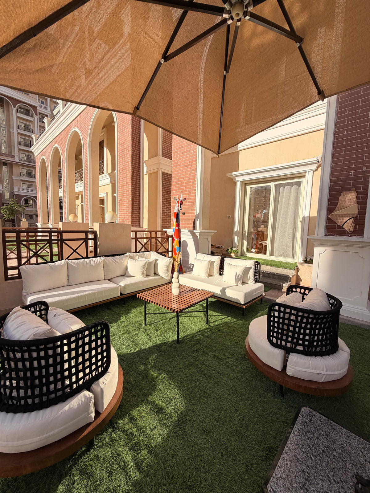 Premium Outdoor Sofa Set - صورة 6
